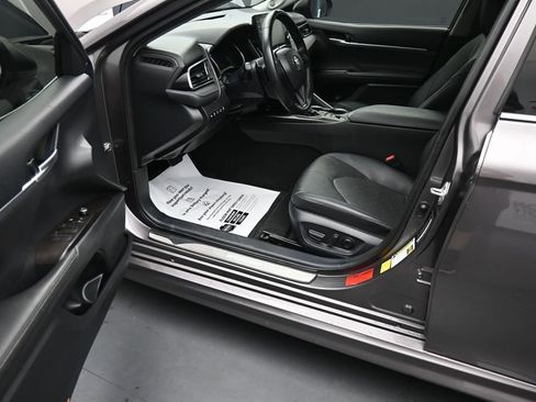 Used 2024 Toyota Camry XSE w/ Navigation Package FWD image 15