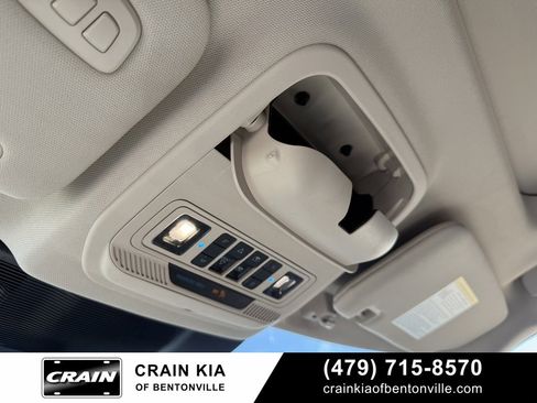 Used 2021 Ford Explorer Limited w/ Equipment Group 301A image 22