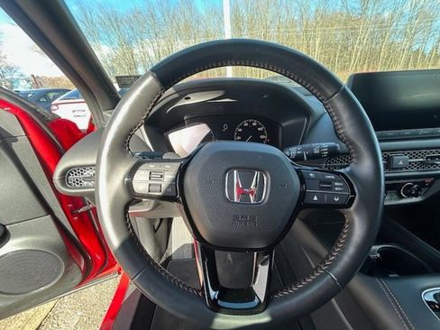 Used 2024 Honda HR-V Sport image 5
