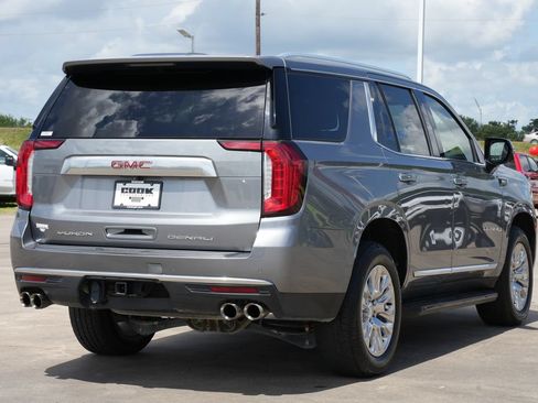 Used 2021 GMC Yukon Denali AWD/4WD image 3