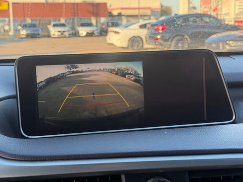 Used 2018 Lexus RX 350L FWD image 18