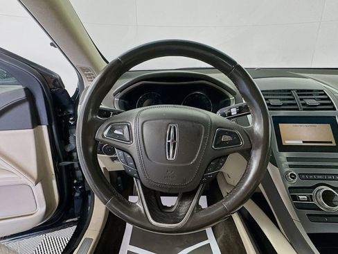Used 2017 Lincoln MKZ Select w/ Select Plus Package FWD image 8