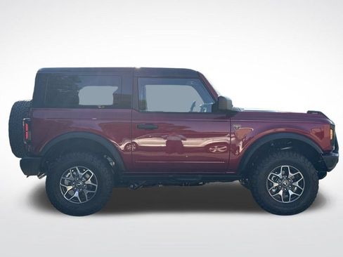 Used 2025 Ford Bronco Badlands AWD/4WD image 4