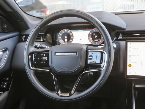 Used 2026 Land Rover Range Rover Velar S AWD/4WD image 11