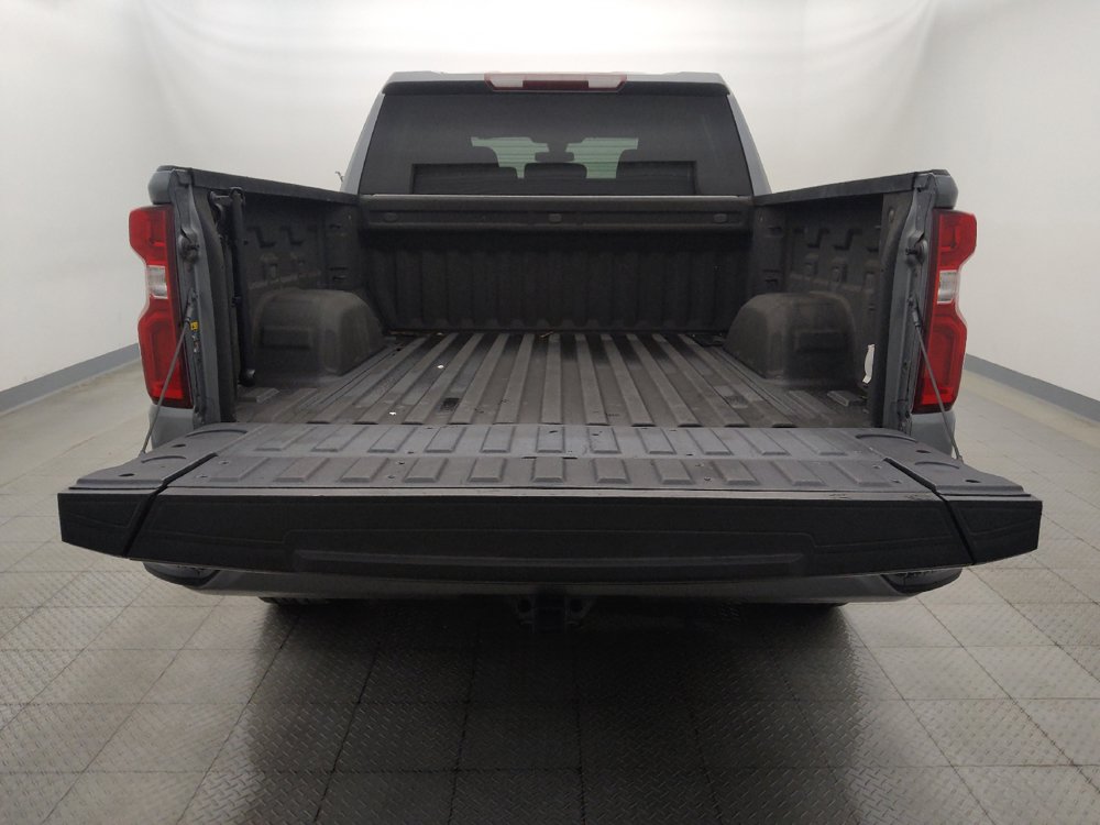 Used 2021 Chevrolet Silverado 1500 Custom w/ Safety Confidence Package RWD image 29