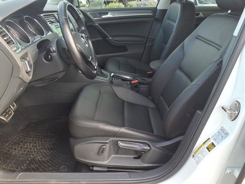 Used 2018 Volkswagen Golf Alltrack SE image 22
