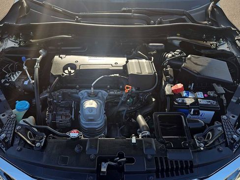 Used 2016 Honda Accord EX-L image 18