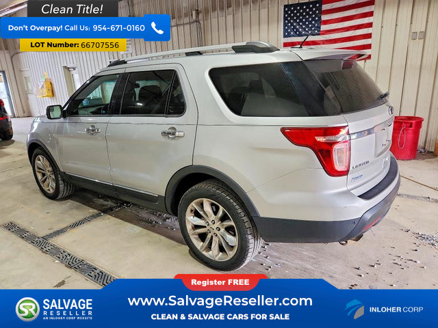 Used 2014 Ford Explorer Limited w/ Equipment Group 301A AWD/4WD image 3
