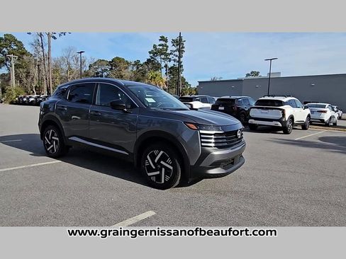 New 2026 Nissan Kicks SV w/ SV Premium Package image 38