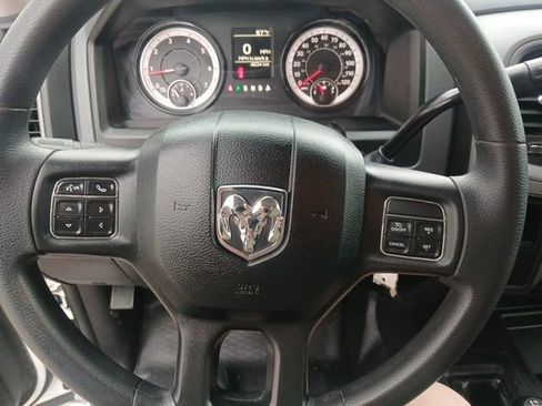 Used 2018 RAM 2500 Tradesman w/ Chrome Appearance Group image 37