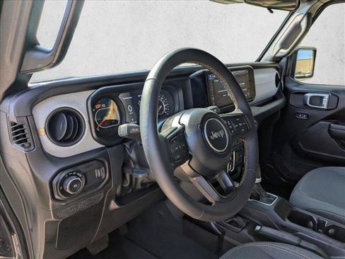 Used 2024 Jeep Wrangler Unlimited Sport AWD/4WD image 11
