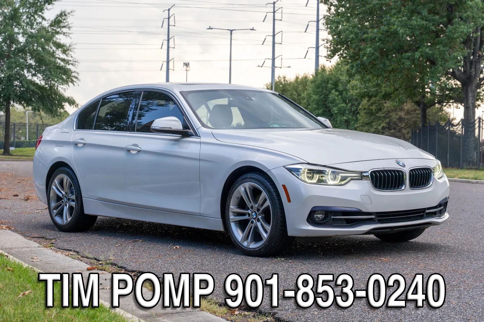 Used 2018 BMW 330i Sedan RWD image 4