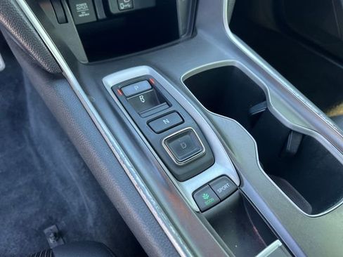 Used 2019 Honda Accord Sport image 23