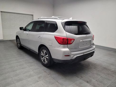 Used 2019 Nissan Pathfinder S FWD image 5