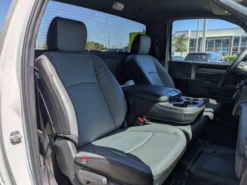 New 2026 RAM 3500 Tradesman AWD/4WD image 15