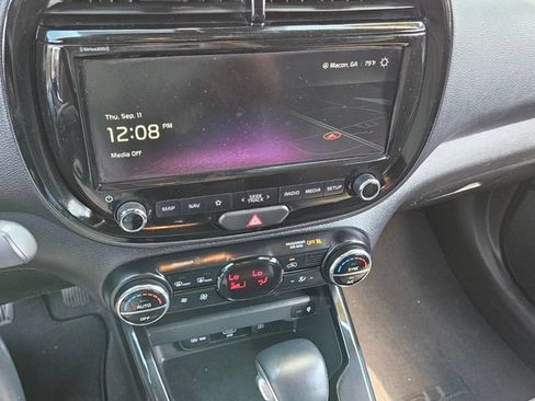 Used 2020 Kia Soul EX FWD image 25