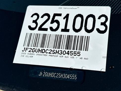 Certified 2025 Subaru Crosstrek 2.5i Premium AWD/4WD image 4