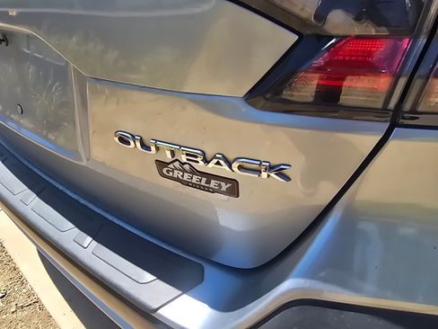 Used 2021 Subaru Outback Limited w/ Popular Package #2 AWD/4WD image 11