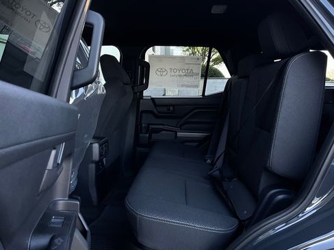 New 2026 Toyota 4Runner SR5 image 10