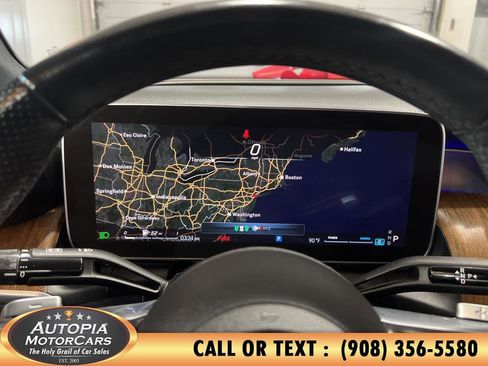 Used 2024 Mercedes-Benz GLC 300 4MATIC image 35