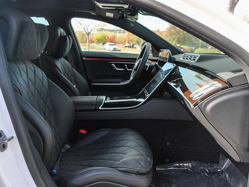 New 2024 Mercedes-Benz S 580 4MATIC Sedan image 16
