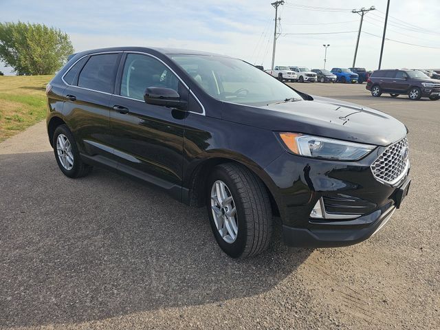 Used 2024 Ford Edge SEL w/ Convenience Package AWD/4WD image 7
