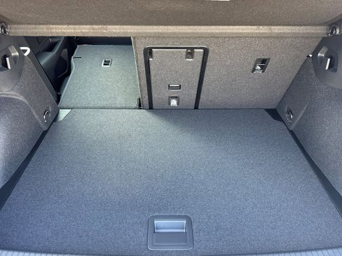 New 2025 Volkswagen GTI SE image 13