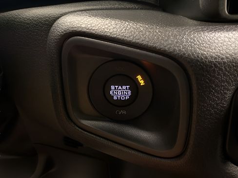 Used 2026 Jeep Wrangler Unlimited Sport AWD/4WD image 14