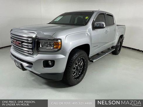 Used 2015 GMC Canyon SLT image 4