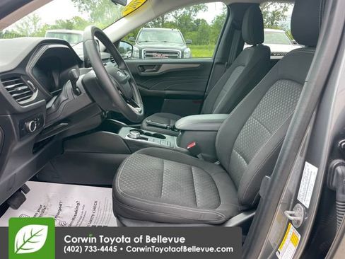 Used 2023 Ford Escape Active AWD/4WD image 17