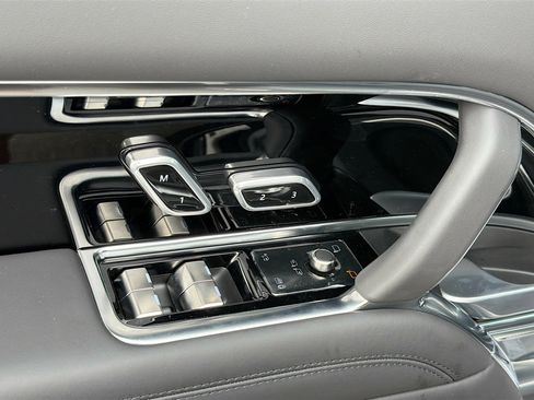 New 2026 Land Rover Range Rover SE AWD/4WD image 23