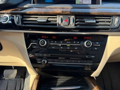 Used 2018 BMW X5 xDrive35i image 18