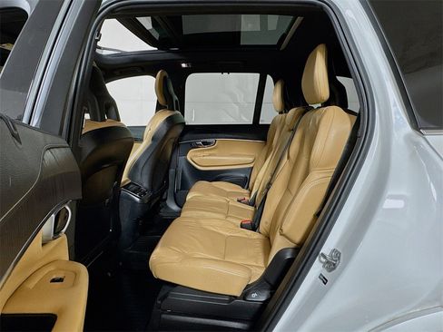 Used 2021 Volvo XC90 T6 Inscription w/ Advanced Package image 24