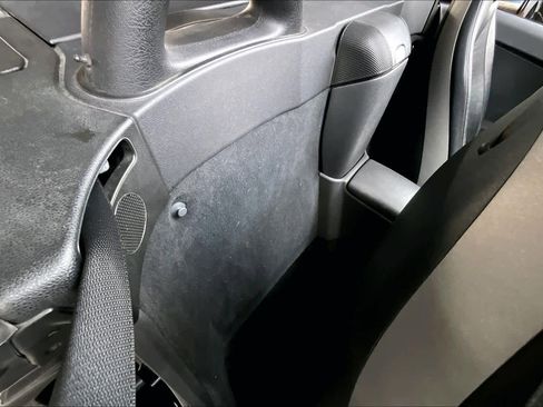 Used 2009 Mercedes-Benz SLK 350 image 19