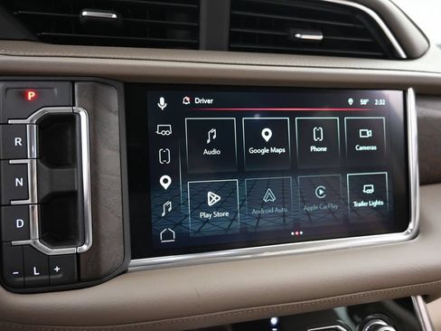 Used 2022 GMC Yukon XL Denali AWD/4WD image 20