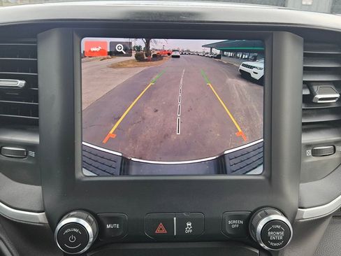 Used 2023 RAM 2500 Big Horn w/ Level 1 Equipment Group image 18