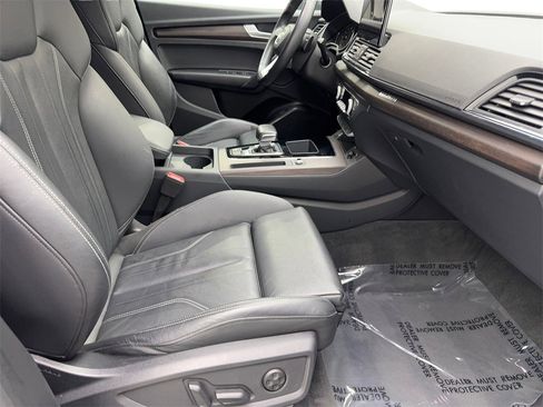 Used 2023 Audi Q5 2.0T Premium w/ Convenience Package image 45