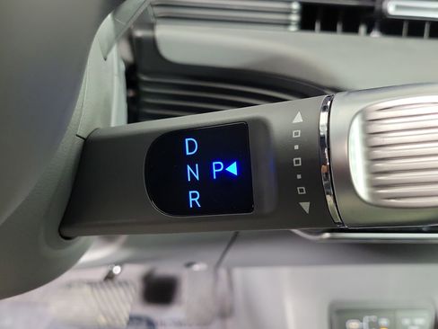 New 2026 Hyundai Ioniq 5 SEL image 21