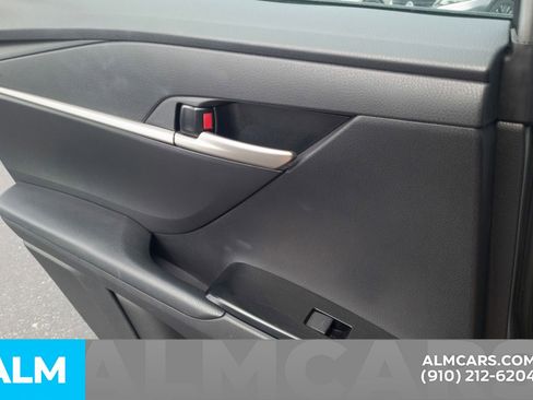Used 2025 Toyota Camry LE image 23