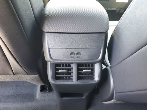New 2026 Chevrolet Equinox LT w/ Convenience Package II FWD image 13