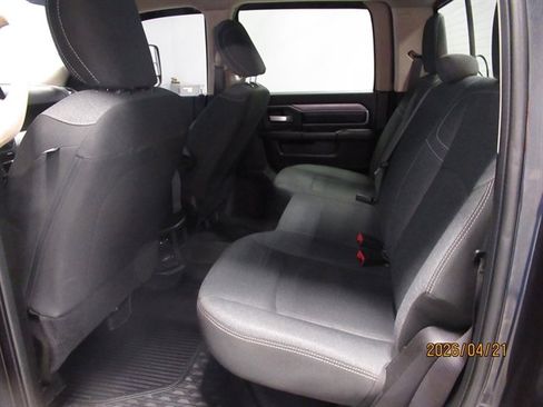 Used 2019 RAM 2500 Tradesman w/ Towing Technology Group image 18