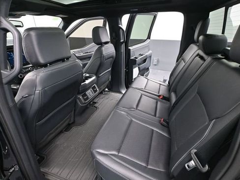 Used 2025 Ford F150 Lariat w/ Equipment Group 502A High AWD/4WD image 41