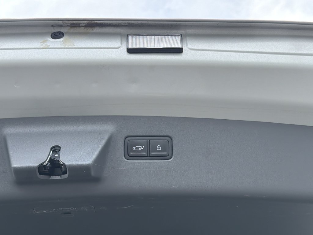 Used 2024 Hyundai Santa Fe Calligraphy AWD/4WD image 16