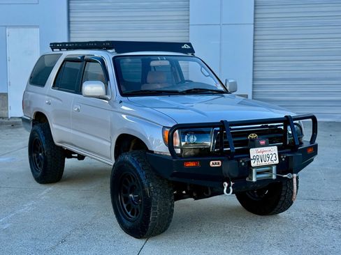 Used 1997 Toyota 4Runner SR5 image 3