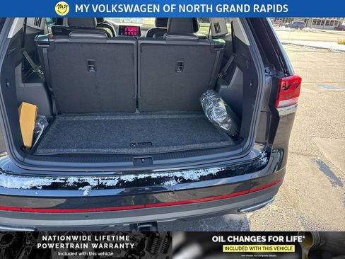 New 2026 Volkswagen Atlas SEL image 24