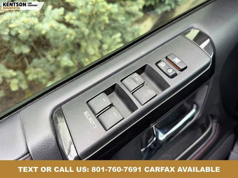 Used 2022 Toyota 4Runner TRD Off-Road Premium w/ Moonroof Package AWD/4WD image 22