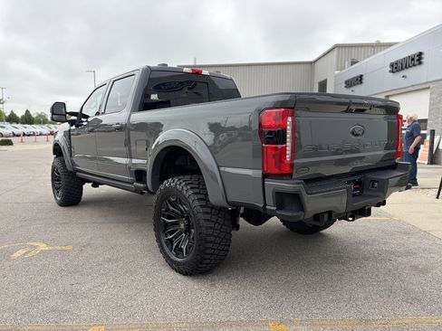 New 2026 Ford F250 Lariat w/ Black Appearance Package AWD/4WD image 7