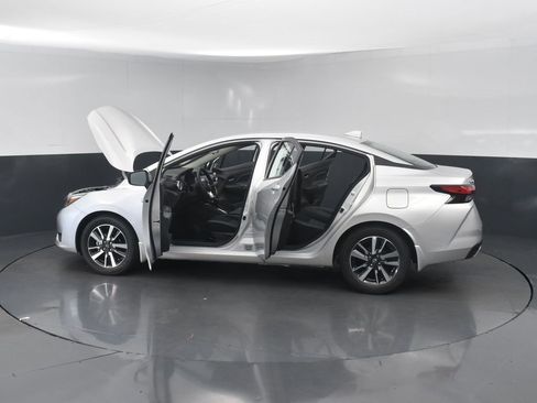 New 2025 Nissan Versa SV w/ Trunk Package image 27