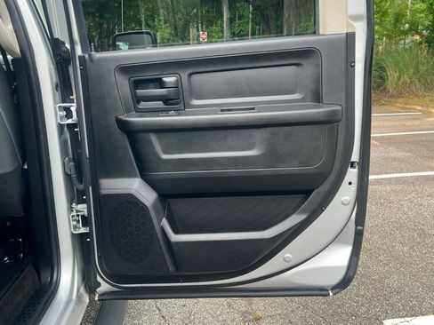 Used 2017 RAM 1500 Tradesman w/ Popular Equipment Group RWD image 18