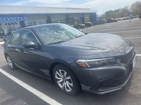 Used 2023 Honda Civic LX image 3
